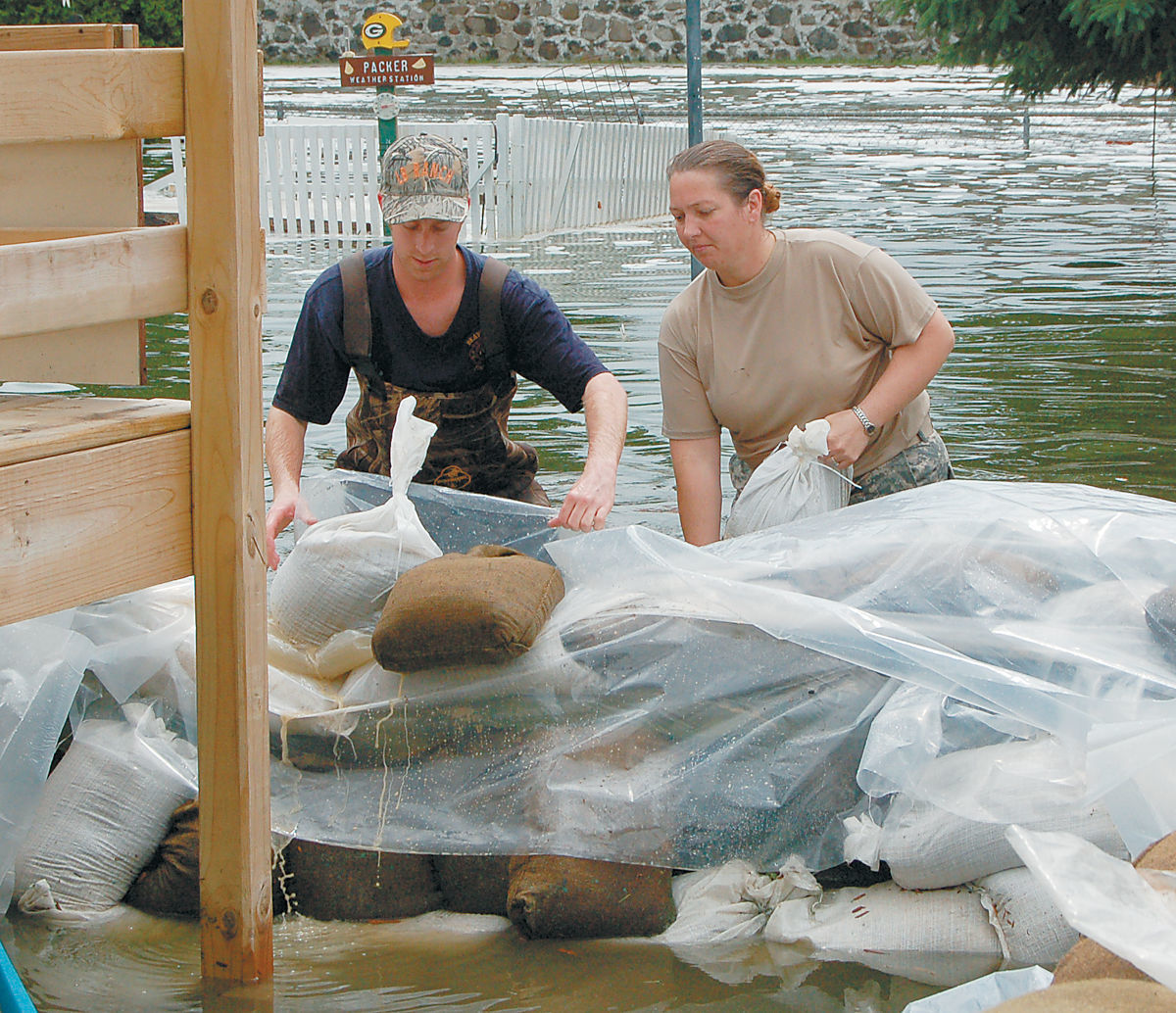 061418-ctzn-news-flood010